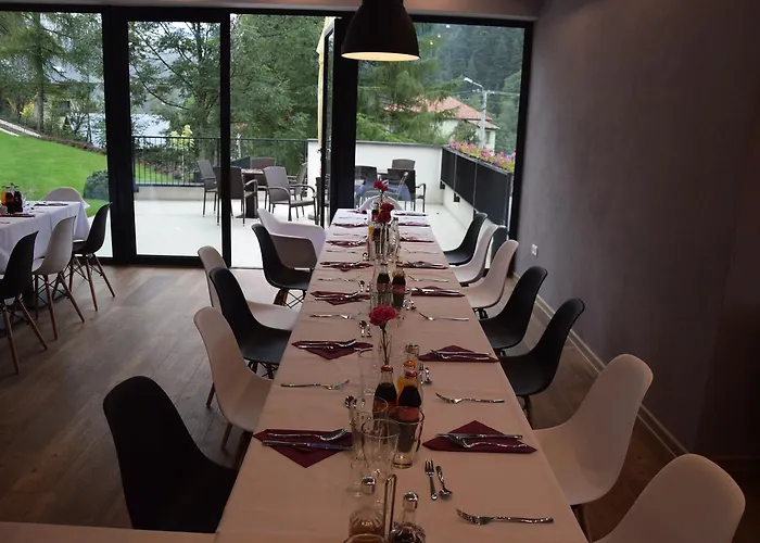 فندق مبيت وإفطار Eskapada كوربييلوف